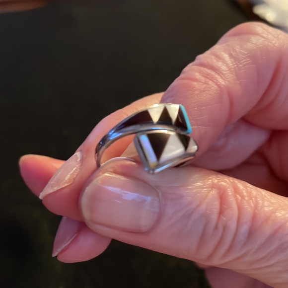 Zuni Inlaid Ring - Picture 3 of 4